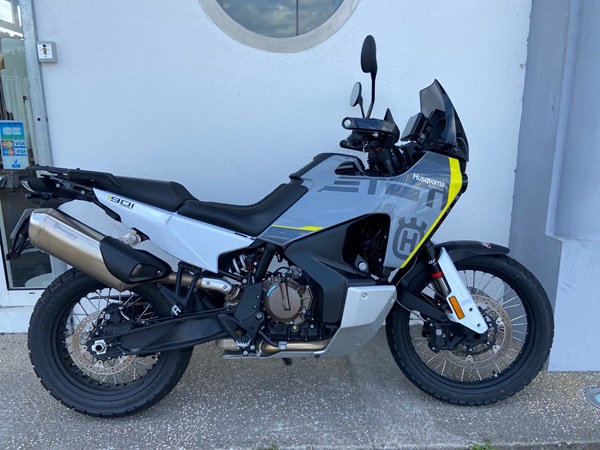 HUSQVARNA 901 NORDEN GRISE 2024 ABS 