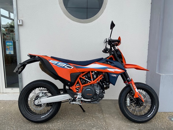 KTM 690 SMC R 2024 ABS